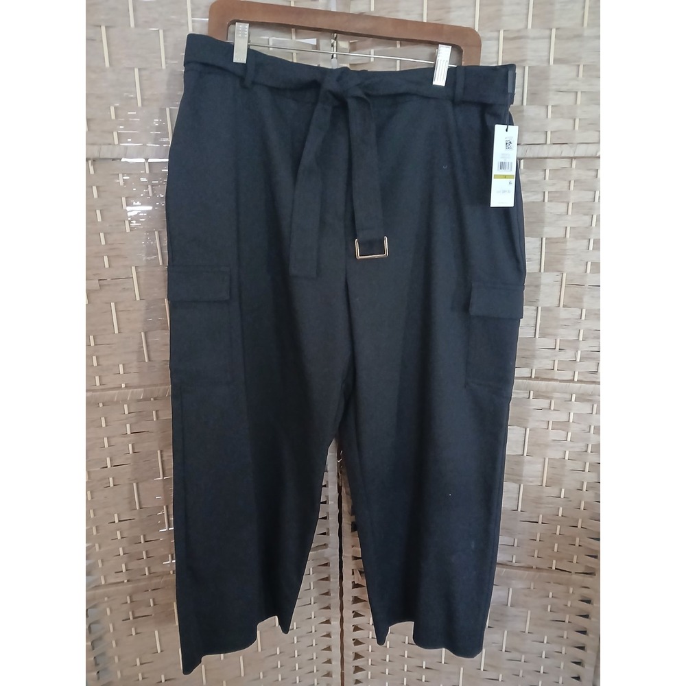 NWT Calvin Klein Women's Black Belted Cropped Cargo Pants Sz 14